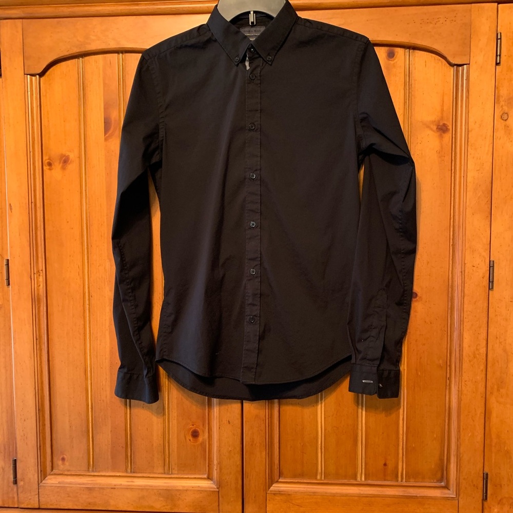 ZARA MAN BLACK LONG SLEEVED SHIRT